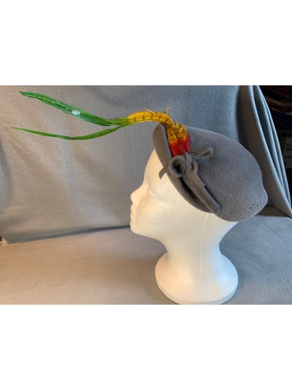 Ladies Gray Hat with Long Feather Accent Vintage Size 22